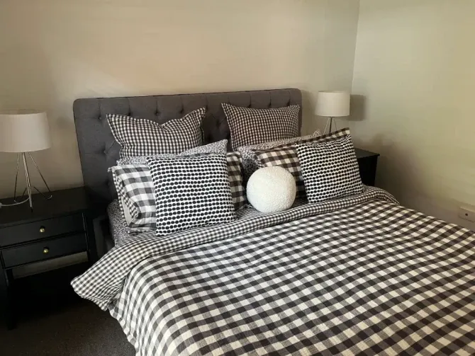 Search and Stay, undefined in undefined. Gallery position 2