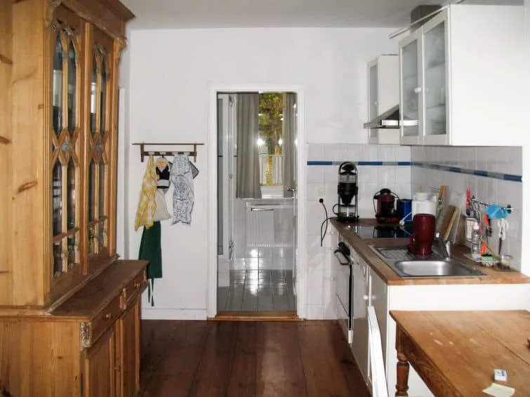 Search and Stay, undefined in undefined. Gallery position 3