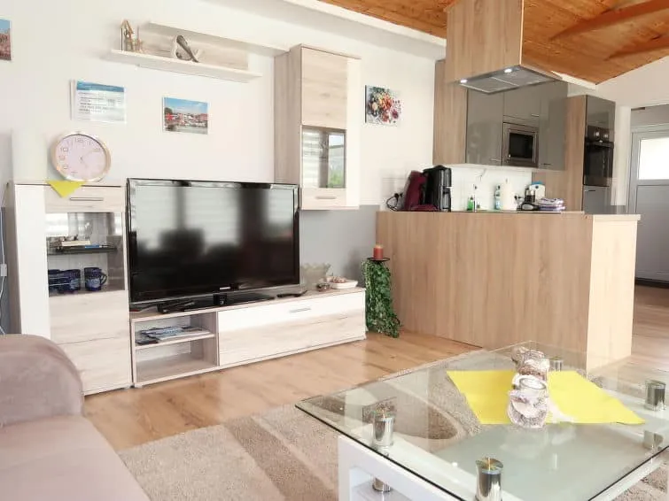 Search and Stay, undefined in undefined. Gallery position 1