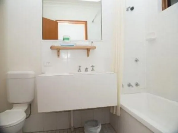 Search and Stay, undefined in undefined. Gallery position 4