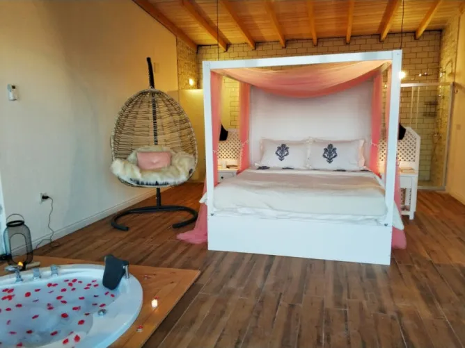 Search and Stay, undefined in undefined. Gallery position 1