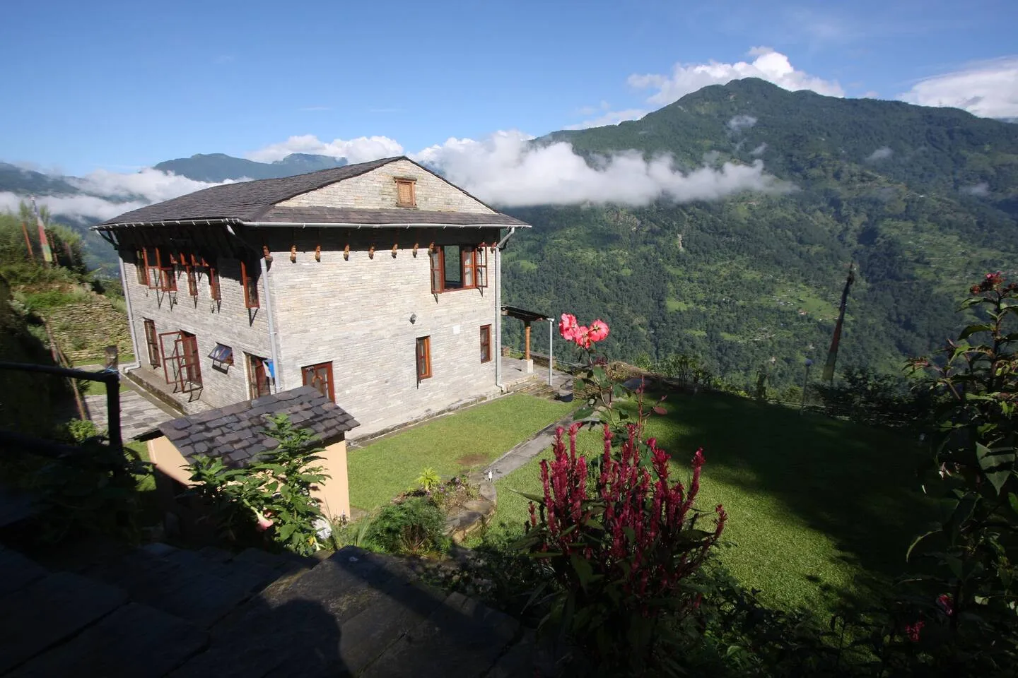 Image blog Exploring Nepal's Countryside