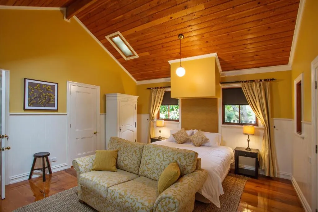 Image blog Best Accommodation in Rhyll, VIC, Australia