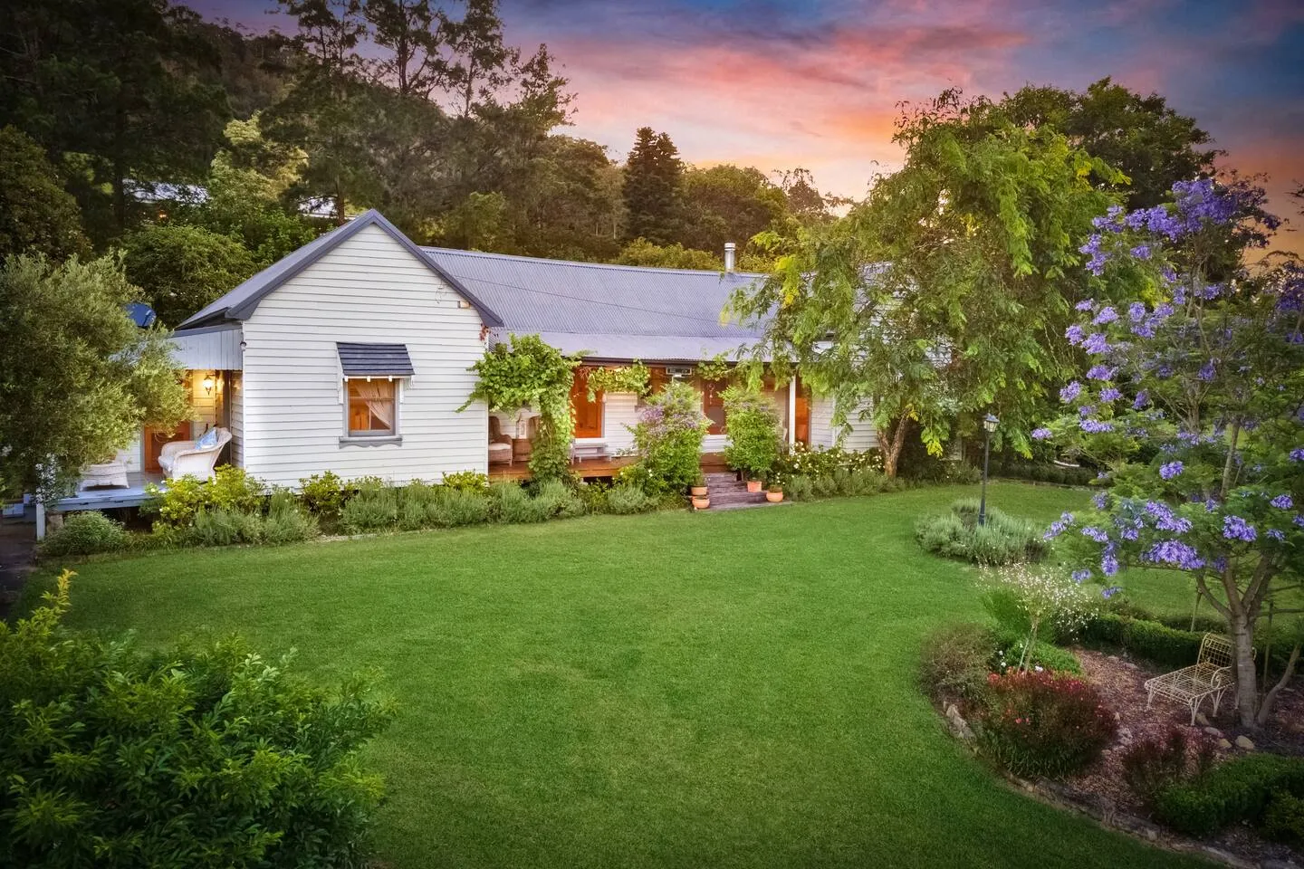 Image blog Exploring the History of Yarramalong, NSW, Australia: Landmarks and Stories