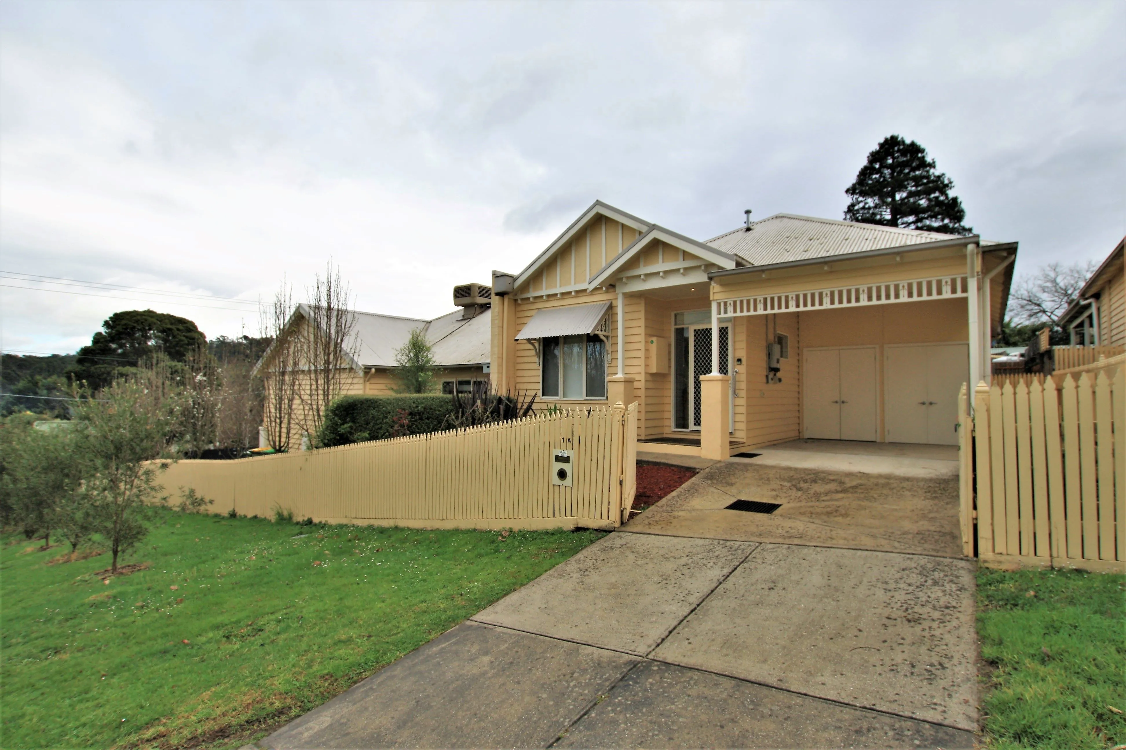 Image blog Exploring the History of Healesville, VIC, Australia: Landmarks and Stories