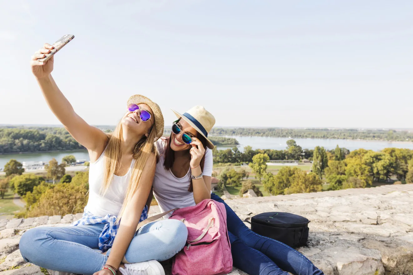 Image blog Travel Smarter and Cheaper: The Ultimate Guide to Booking Budget-Friendly Stays